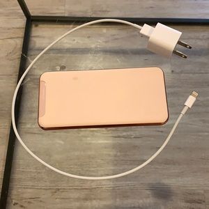 Ubiolabs Shadow 6K Portable Power with Charger